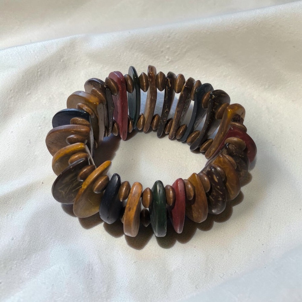 Vintage Coconut Shell Chunky Stretch Bracelet Boho Natural Wood Jewelry - Picture 2 of 5